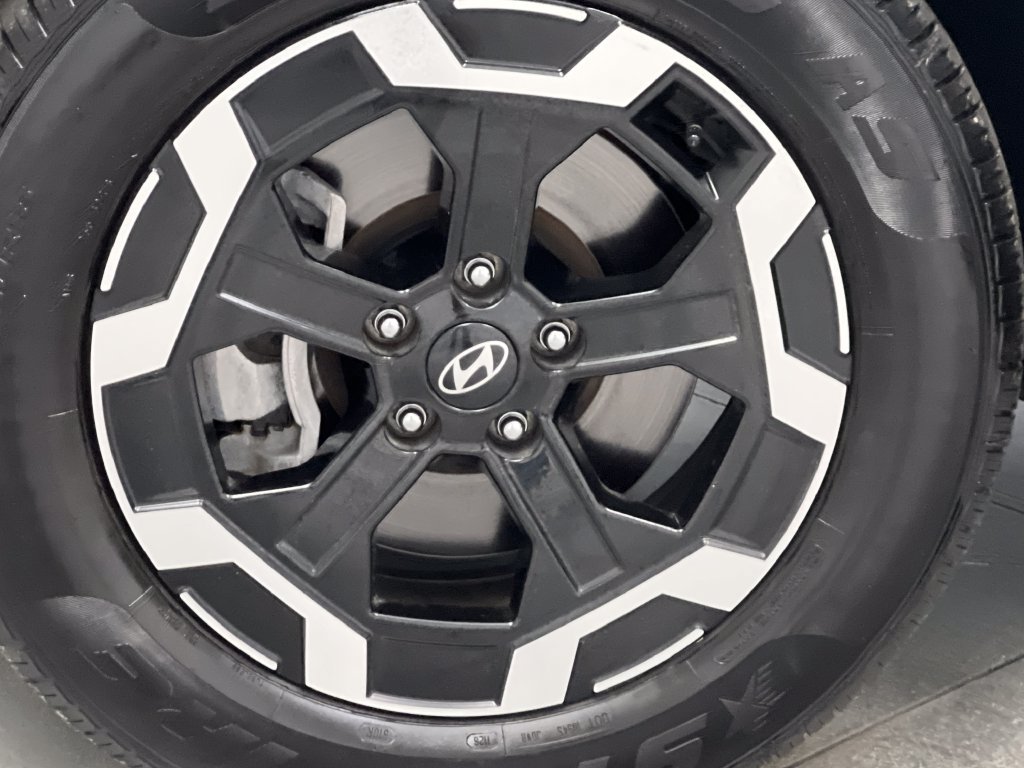 Used 2025 Hyundai Santa Fe SEL FWD image 72