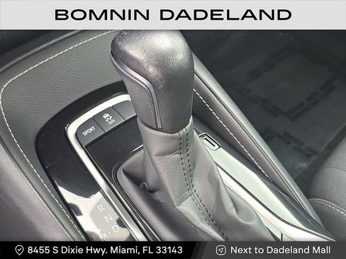 Used 2022 Toyota Corolla SE image 28