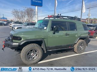 Used 2014 Toyota FJ Cruiser 4WD w/ Upgrade Package video 1