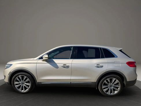 Used 2017 Lincoln MKX Reserve w/ Lincoln MKX Climate Package AWD/4WD image 8