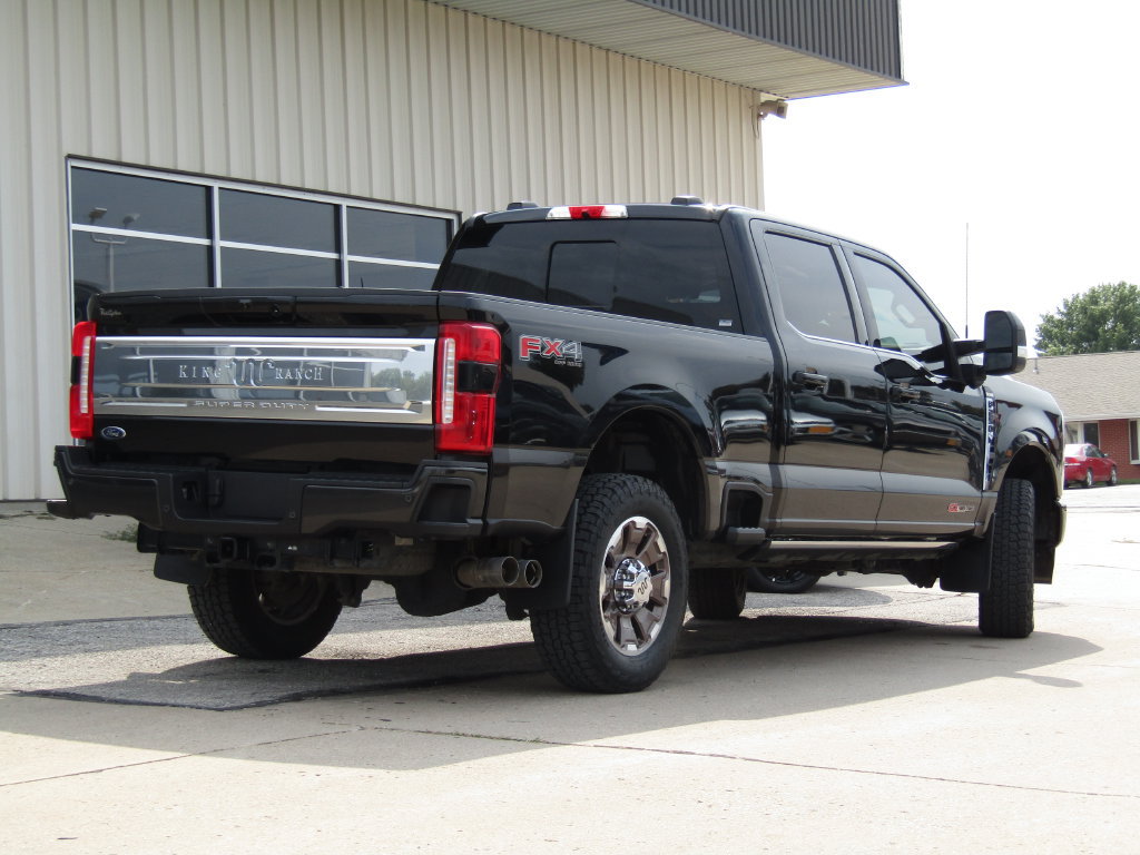 Used 2024 Ford F250 King Ranch AWD/4WD image 3