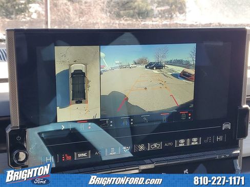 Used 2025 GMC Hummer EV 2X image 25