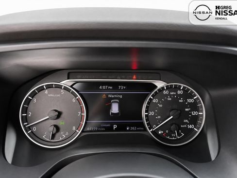 Used 2021 Nissan Rogue SV FWD image 8