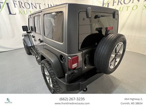 Used 2018 Jeep Wrangler Unlimited Sport S AWD/4WD image 5