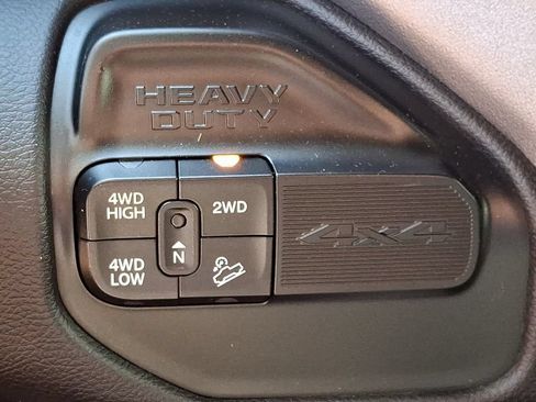 Used 2022 RAM 2500 Laramie AWD/4WD image 31