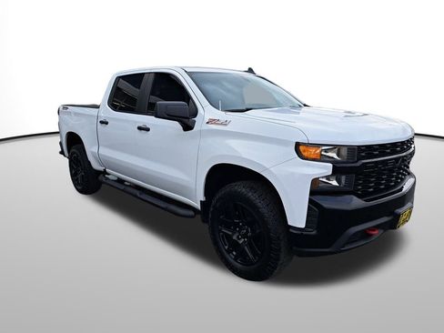 Used 2022 Chevrolet Silverado 1500 Custom Trail Boss w/ LPO, Dark Essentials Package image 8