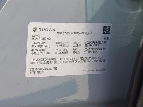 Used 2025 Rivian R1T Adventure Dual AWD/4WD image 25