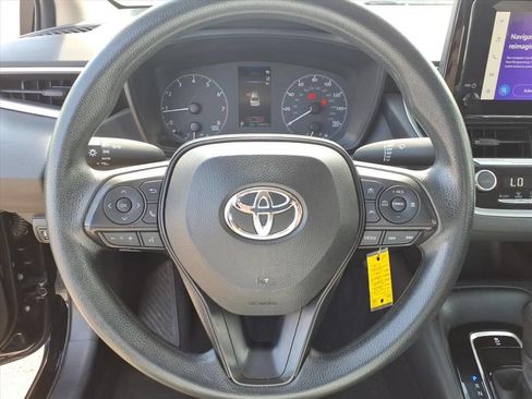 Used 2024 Toyota Corolla LE FWD image 21
