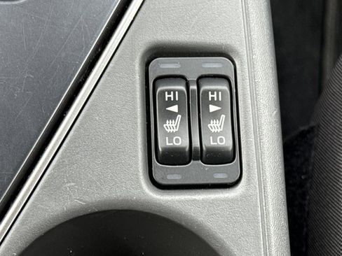 Used 2024 Subaru Crosstrek 2.0i Premium image 18