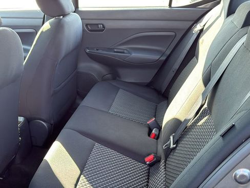 Used 2023 Nissan Versa S w/ Trunk Package image 10