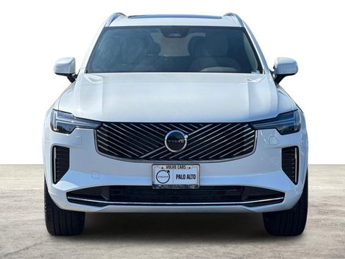 New 2026 Volvo XC90 B5 Core w/ Protection Package image 10