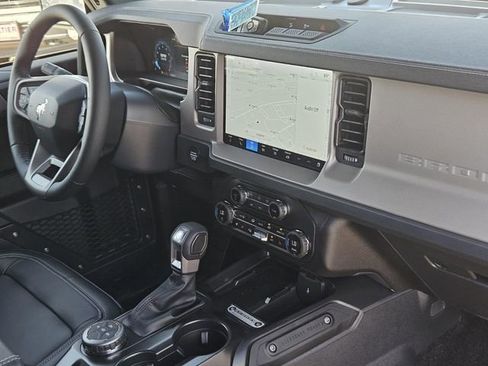 New 2026 Ford Bronco Outer Banks AWD/4WD image 13
