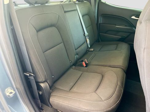 Used 2022 Chevrolet Colorado LT w/ LT Convenience Package AWD/4WD image 26