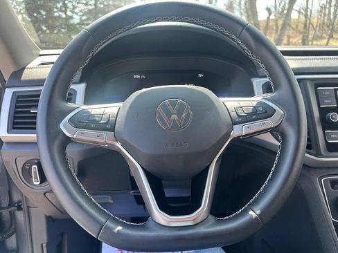 Used 2022 Volkswagen Atlas SE image 7