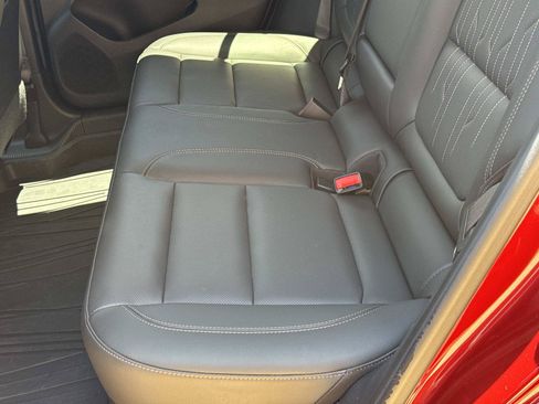Used 2024 Buick Envista Avenir FWD image 18
