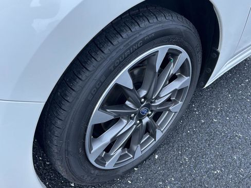 Used 2021 Subaru Impreza 2.0i Limited image 11