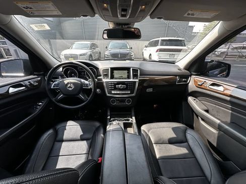 Used 2015 Mercedes-Benz ML 350 4MATIC image 3