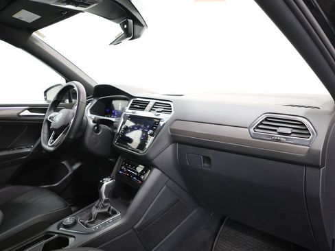 Used 2023 Volkswagen Tiguan SE R-Line AWD/4WD image 23