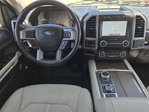 Used 2021 Ford Expedition Platinum image 13
