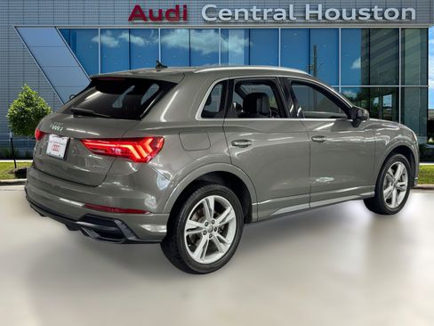 Used 2020 Audi Q3 2.0T Premium w/ Convenience Package image 9