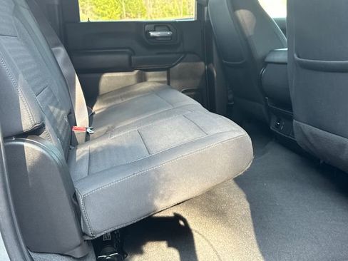 Used 2024 Chevrolet Silverado 2500 Custom w/ Custom Convenience Package image 15