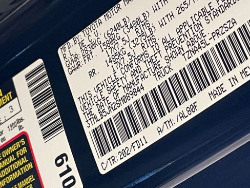 Used 2025 Toyota Tacoma SR image 27