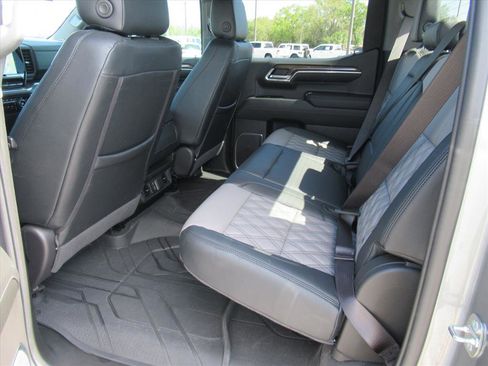 Used 2024 Chevrolet Silverado 1500 LT w/ LPO, Liner Protection Package image 32