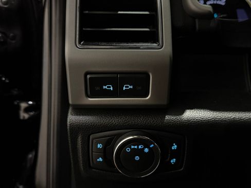 Used 2019 Ford F250 Lariat w/ Lariat Value Package image 30