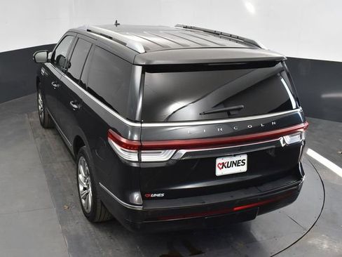 Used 2023 Lincoln Navigator Reserve AWD/4WD image 34