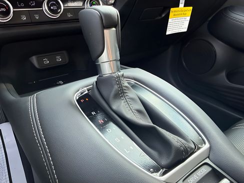New 2027 Honda HR-V EX-L image 26