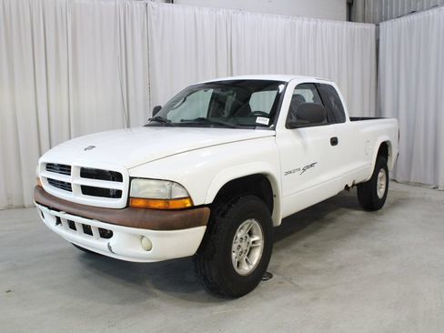 Used 2000 Dodge Dakota 4x4 Club Cab image 30