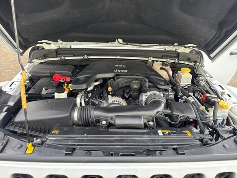 Used 2021 Jeep Gladiator Mojave image 22