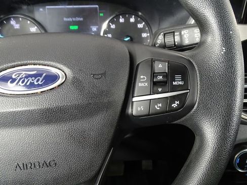 Used 2022 Ford Escape SE image 25