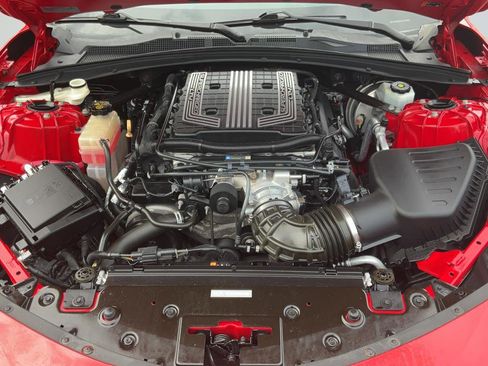 Used 2020 Chevrolet Camaro ZL1 RWD image 23