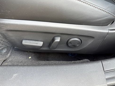 Used 2026 MAZDA MAZDA3 2.5 S Sedan w/ Preferred Pkg FWD image 13