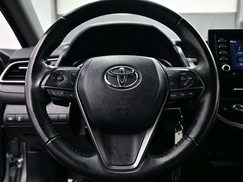 Used 2024 Toyota Camry SE FWD image 22