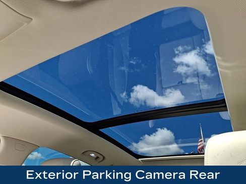 Used 2023 Buick Envision Avenir AWD/4WD image 17