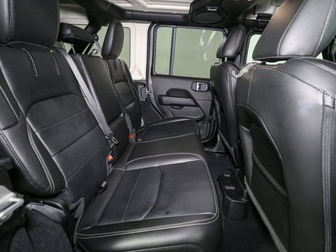 Used 2021 Jeep Wrangler Unlimited Sahara w/ Cold Weather Group image 19