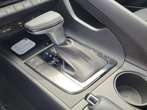New 2026 Hyundai Elantra SEL Sport FWD image 17
