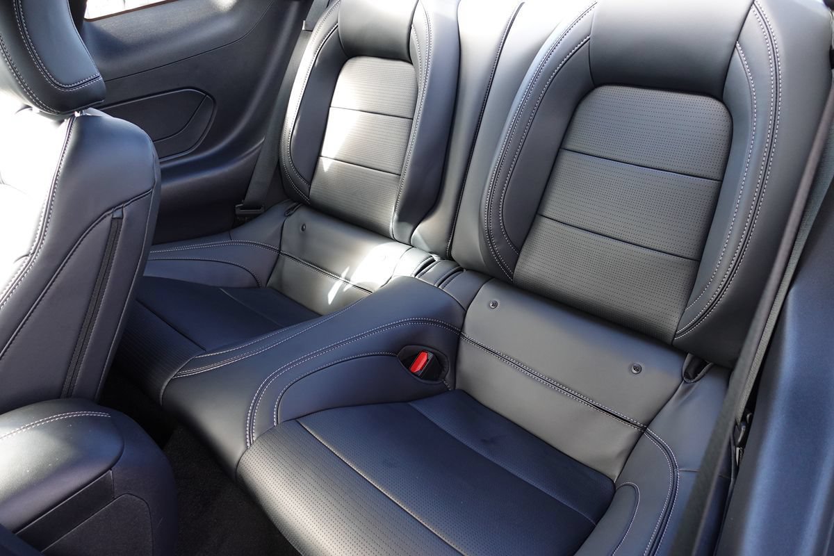 Used 2024 Ford Mustang Coupe RWD image 18
