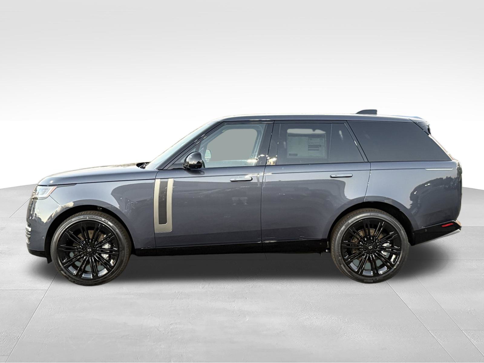 New 2027 Land Rover Range Rover SE AWD/4WD image 2