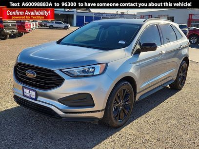 Used 2022 Ford Edge SE w/ Black Appearance Package