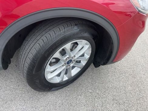 Used 2020 Ford Escape SE FWD image 15
