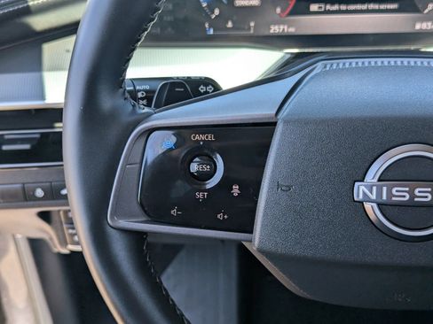 Certified 2025 Nissan Murano SL AWD/4WD image 23