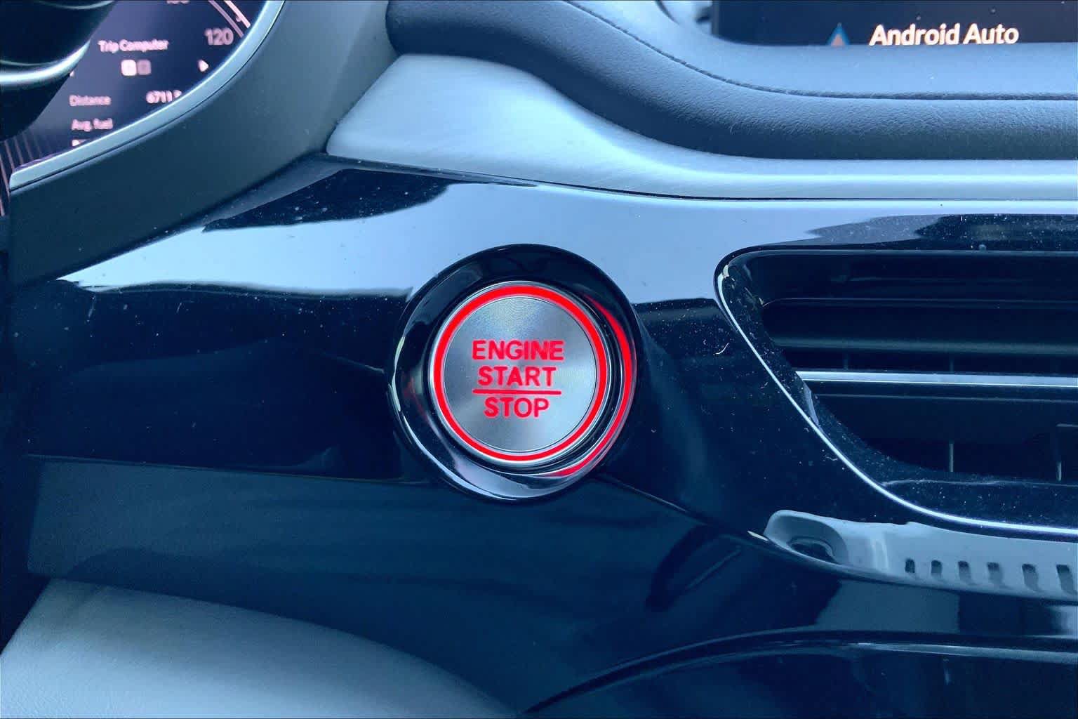 Used 2024 Acura MDX w/ Technology Package FWD image 31