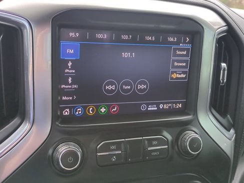 Used 2020 Chevrolet Silverado 1500 RST image 18