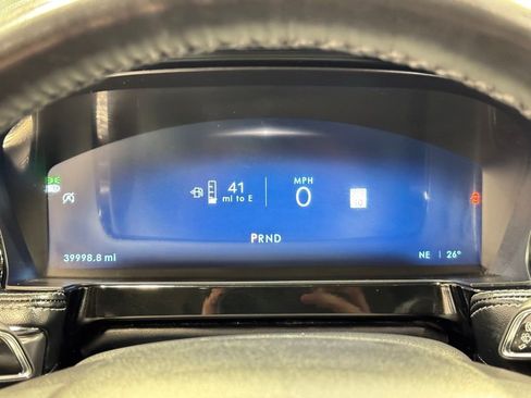 Used 2024 Lincoln Corsair Reserve w/ Equipment Group 201A image 30