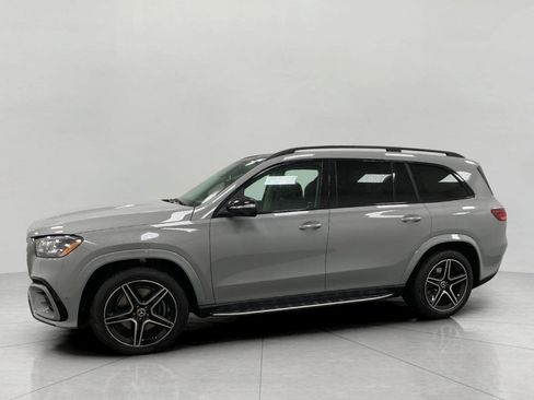 New 2026 Mercedes-Benz GLS 450 4MATIC image 9