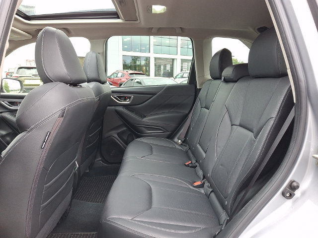 Used 2020 Subaru Forester Touring AWD/4WD image 10