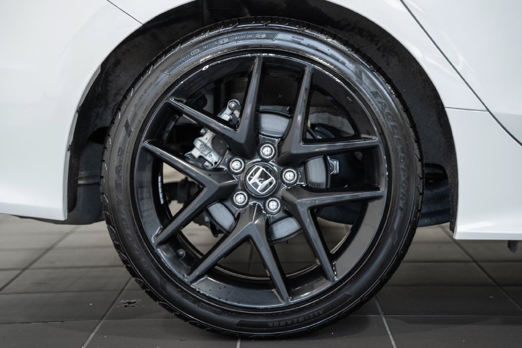 Used 2024 Honda Civic Sport image 14